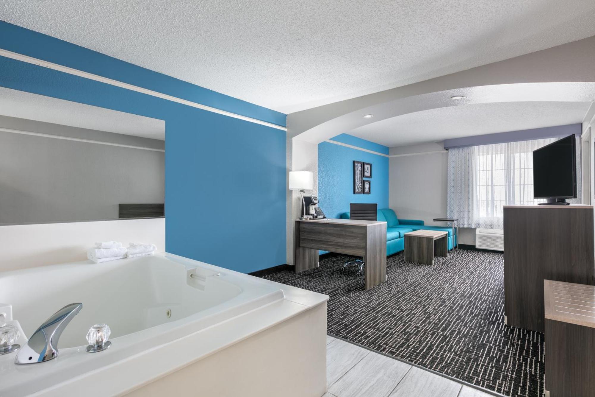 La Quinta By Wyndham Hotel 3*