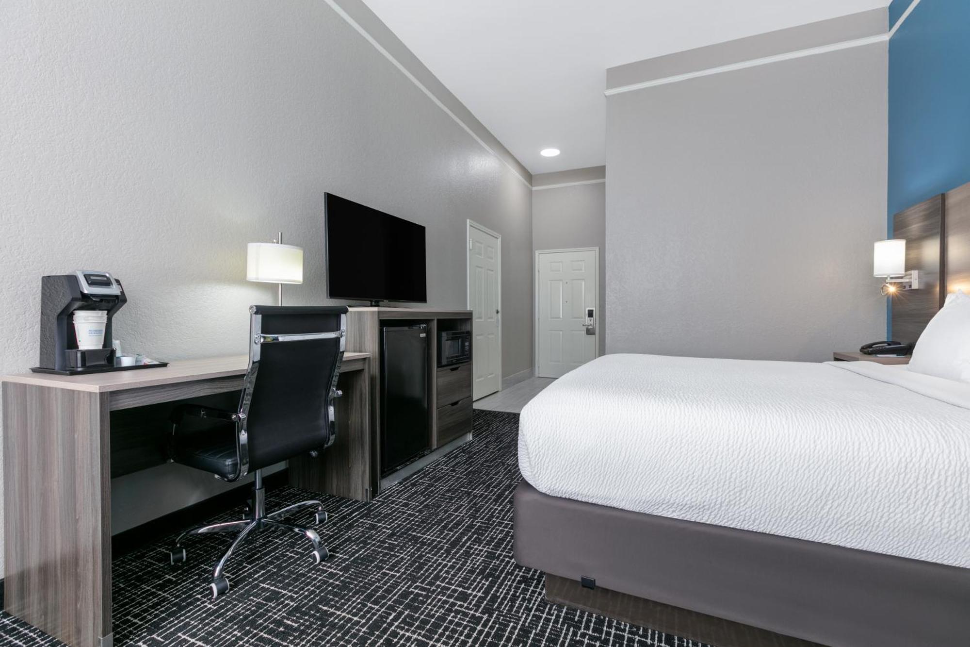 La Quinta By Wyndham Hotel 3*