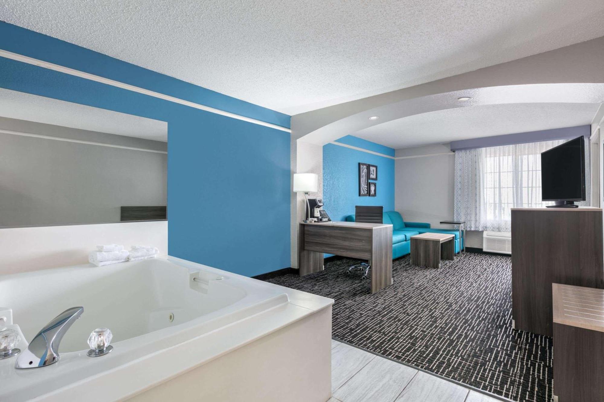 La Quinta By Wyndham 3*
