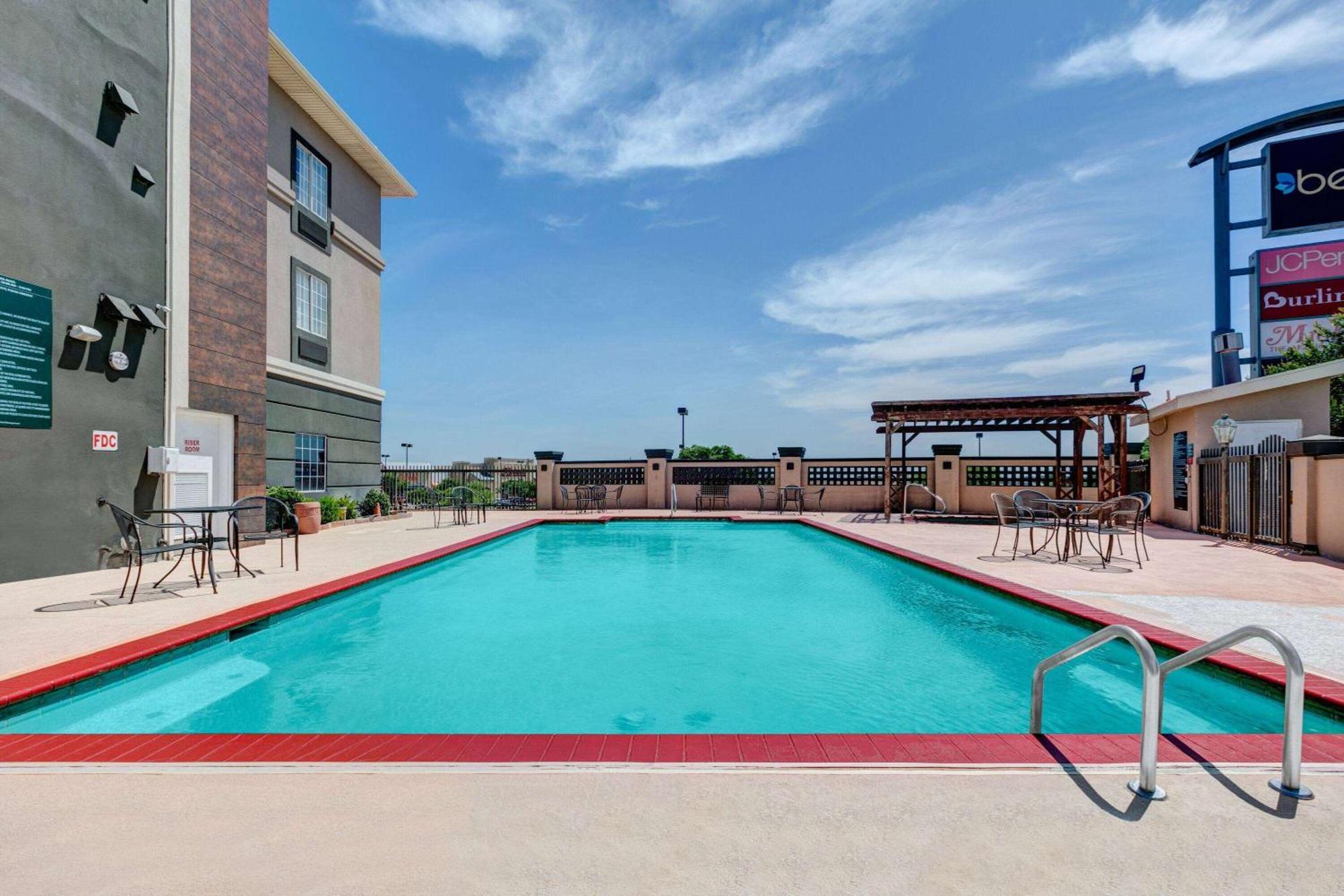 La Quinta By Wyndham Hotel Weatherford